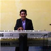 Si tú pasión es la música y deseas aprender a ejecutar la guitarra clásica,te invito a formar parte de la comunidad de alumnos!